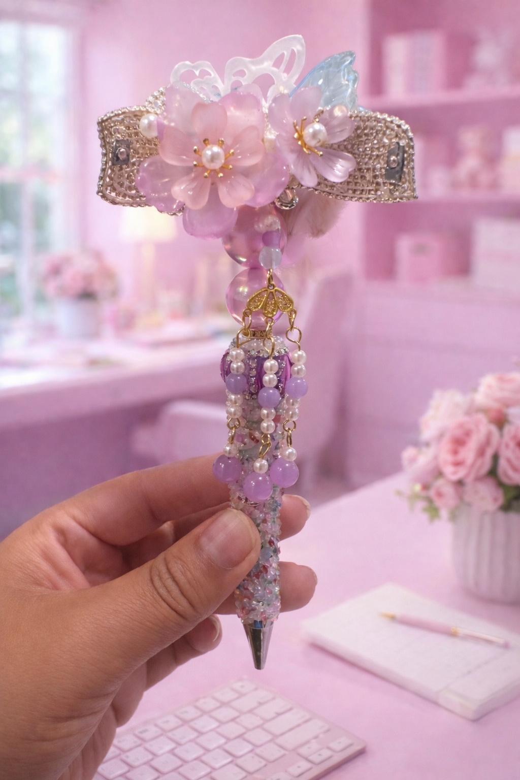Floral Butterfly Beaded Pen
